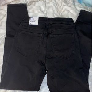 NWT, NO LONGER IN STORES BLACK OLD NAVY PANTS